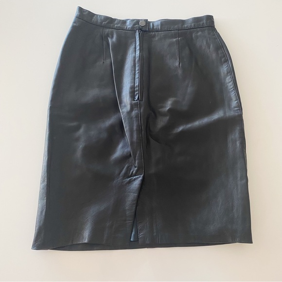 Vintage Buttery Leather Skirt - Picture 2 of 11
